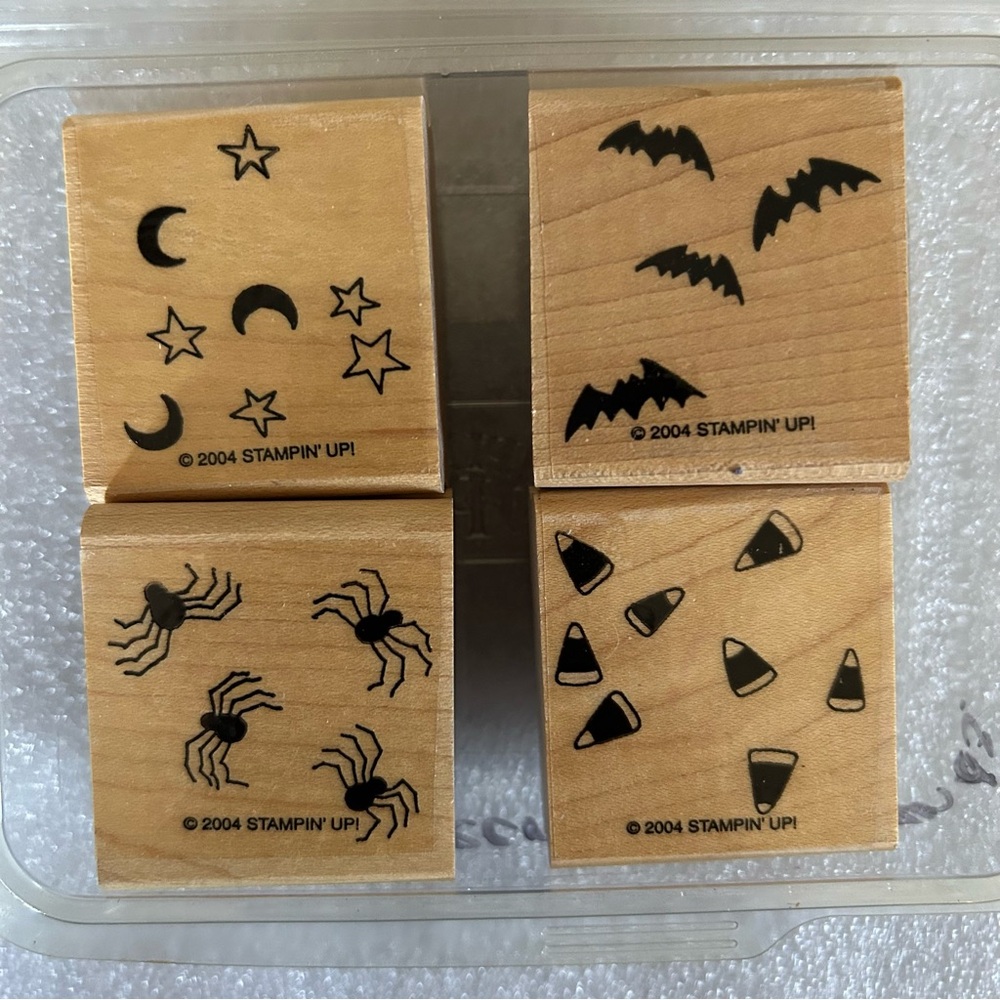 🦇STAMPIN’UP! • “Halloween Backgrounds” Wood Mounted Rubber Stamp Set